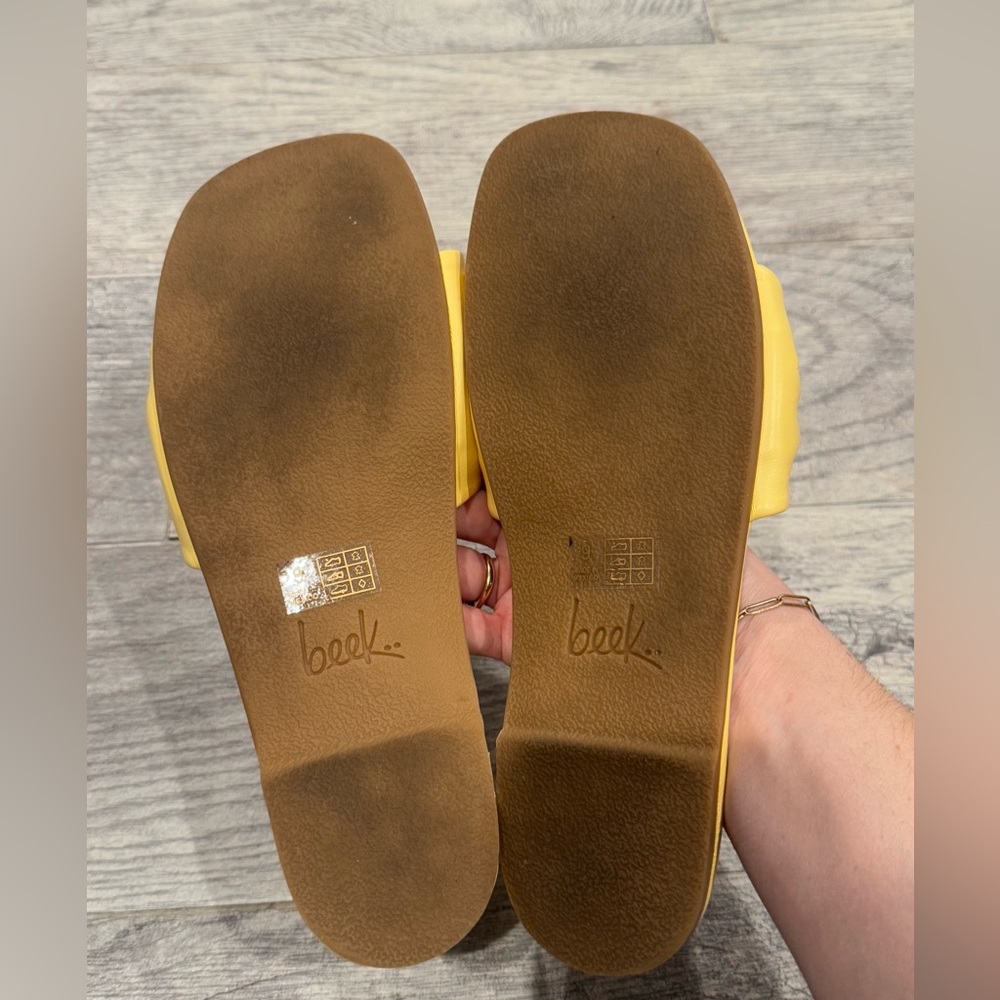 Beek Sweetbird Leather Yellow Slide Sandals - Picture 7 of 7